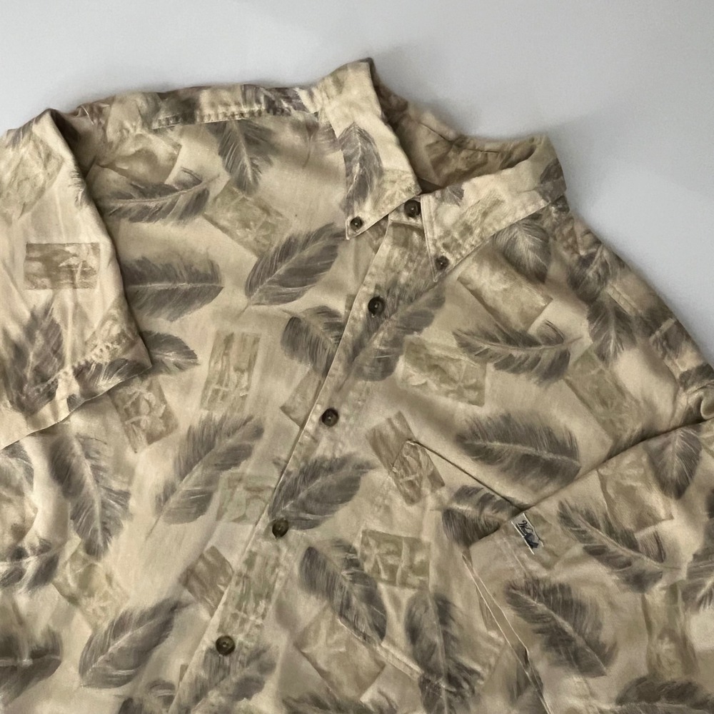 Woolrich Mens XL Button Down Shirt Beige Gray Leaf Print Short Sleeve Outdoor